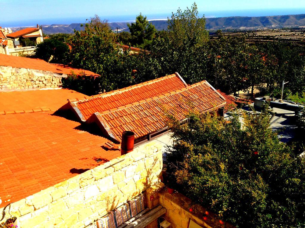 Lofou Traditional Stone House Exterior foto