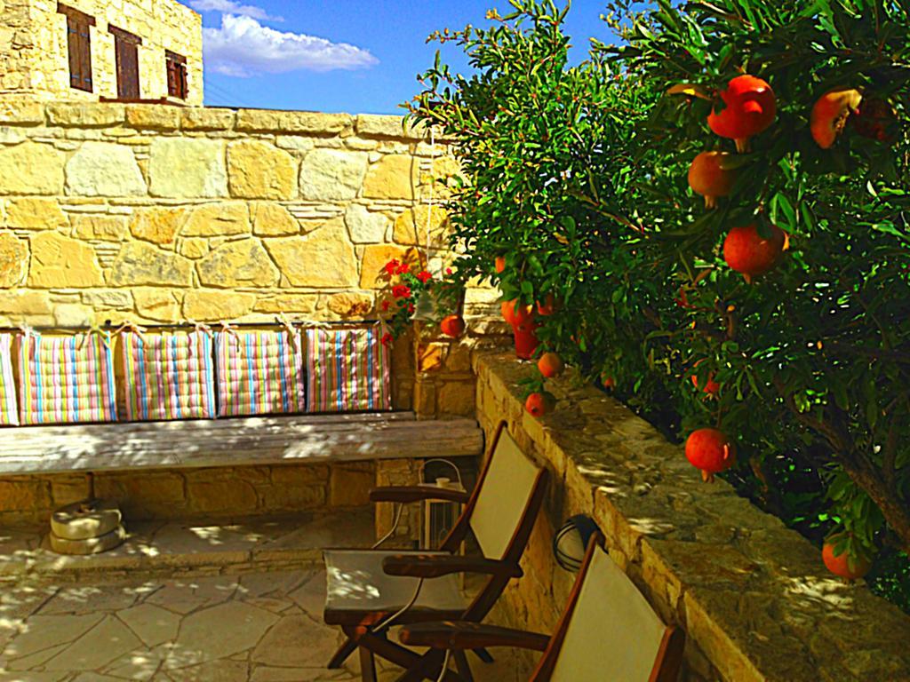 Lofou Traditional Stone House Zimmer foto